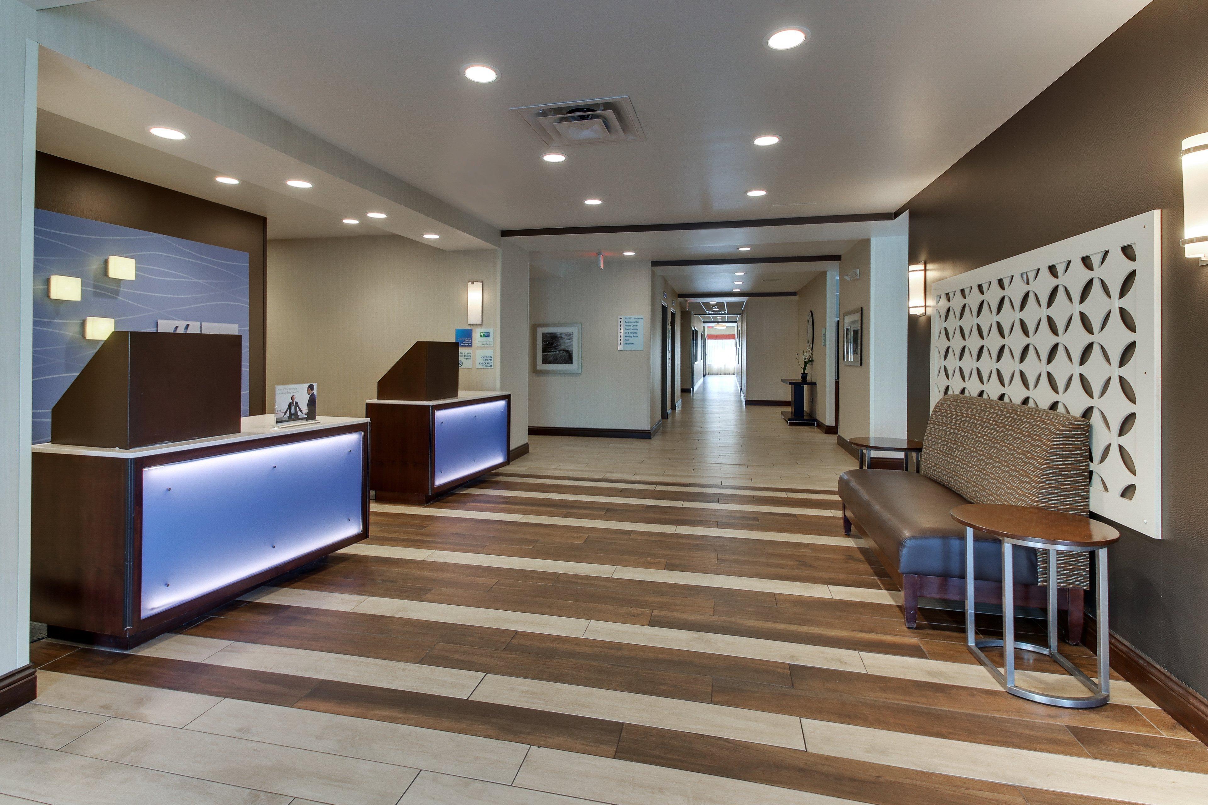 Holiday Inn Express & Suites Cheektowaga North East By Ihg Eksteriør bilde