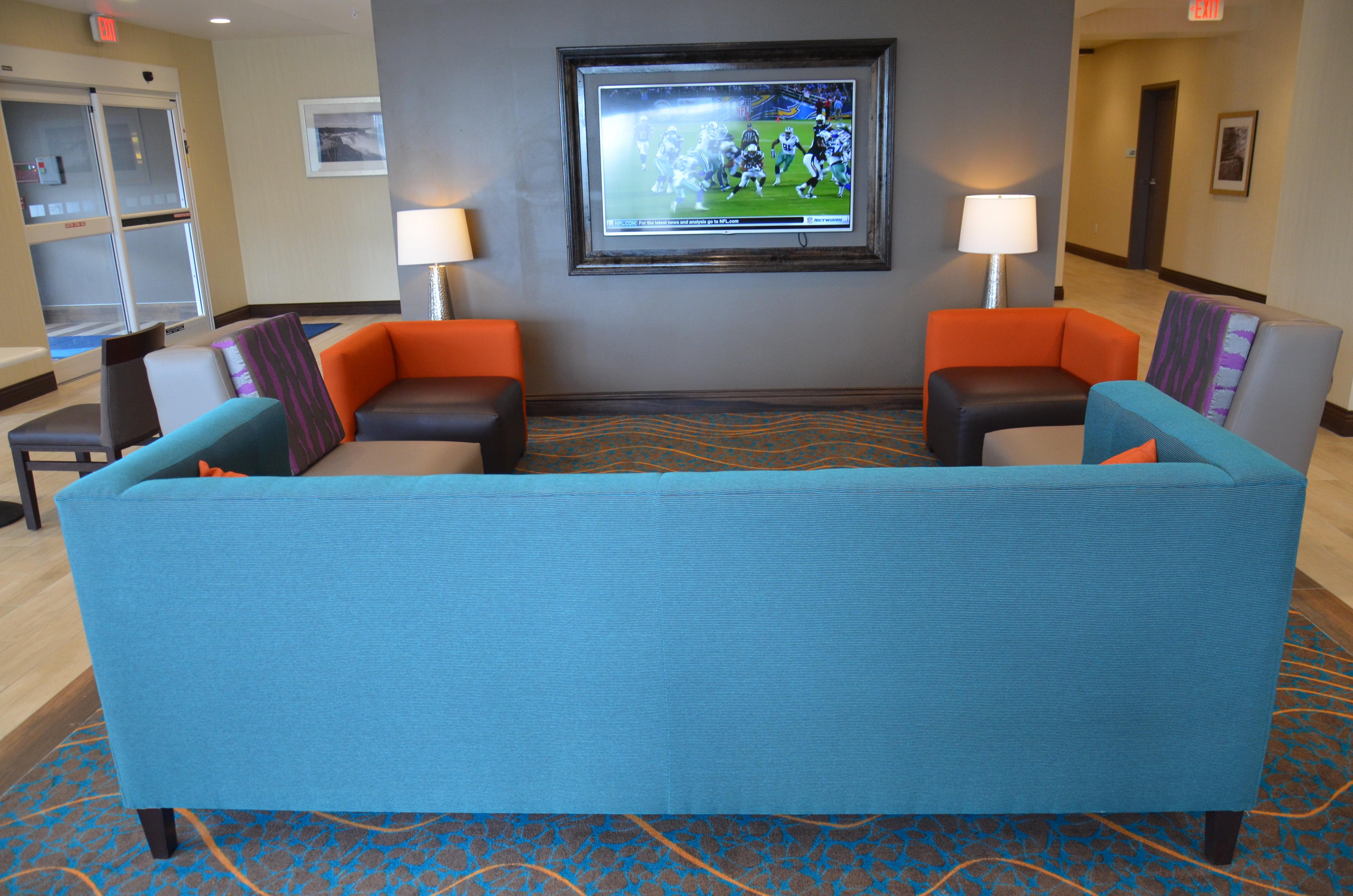 Holiday Inn Express & Suites Cheektowaga North East By Ihg Eksteriør bilde
