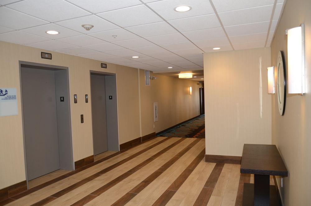 Holiday Inn Express & Suites Cheektowaga North East By Ihg Eksteriør bilde
